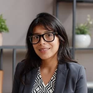María S.